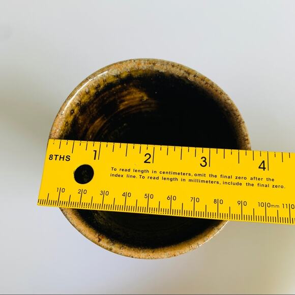 Vintage Studio Art Pottery Thumb Cup - Picture 8 of 8